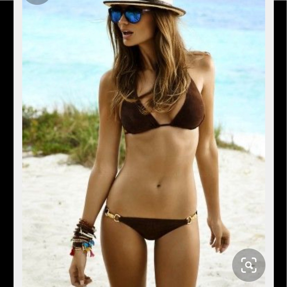 PilyQ Dakota Basic Halter Bikini